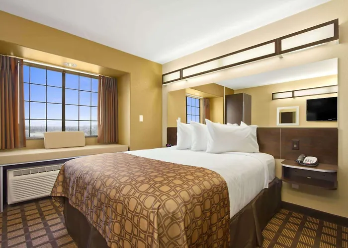 Microtel & By Wyndham Hotel